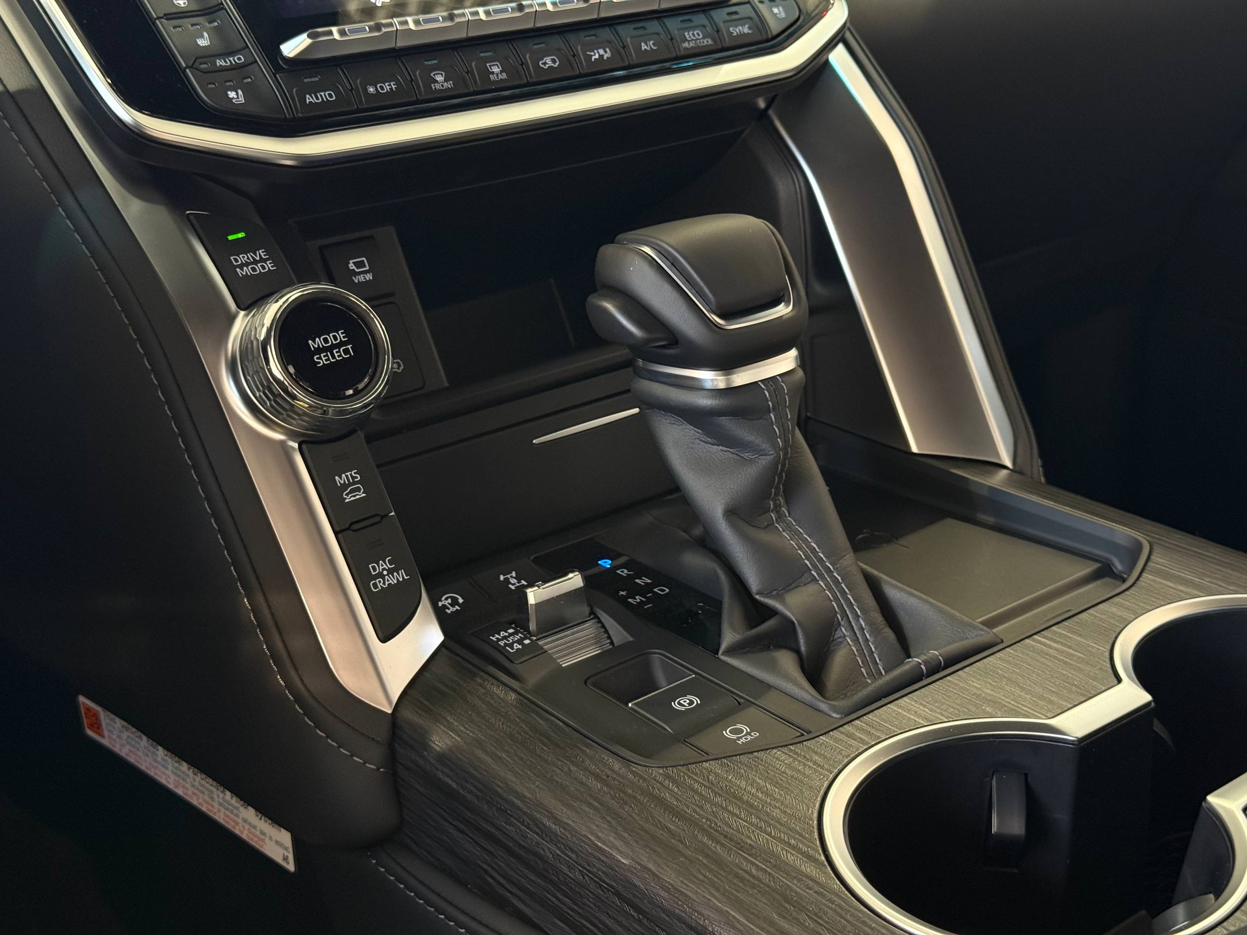 photo_2025_12_16_14_38_11_2